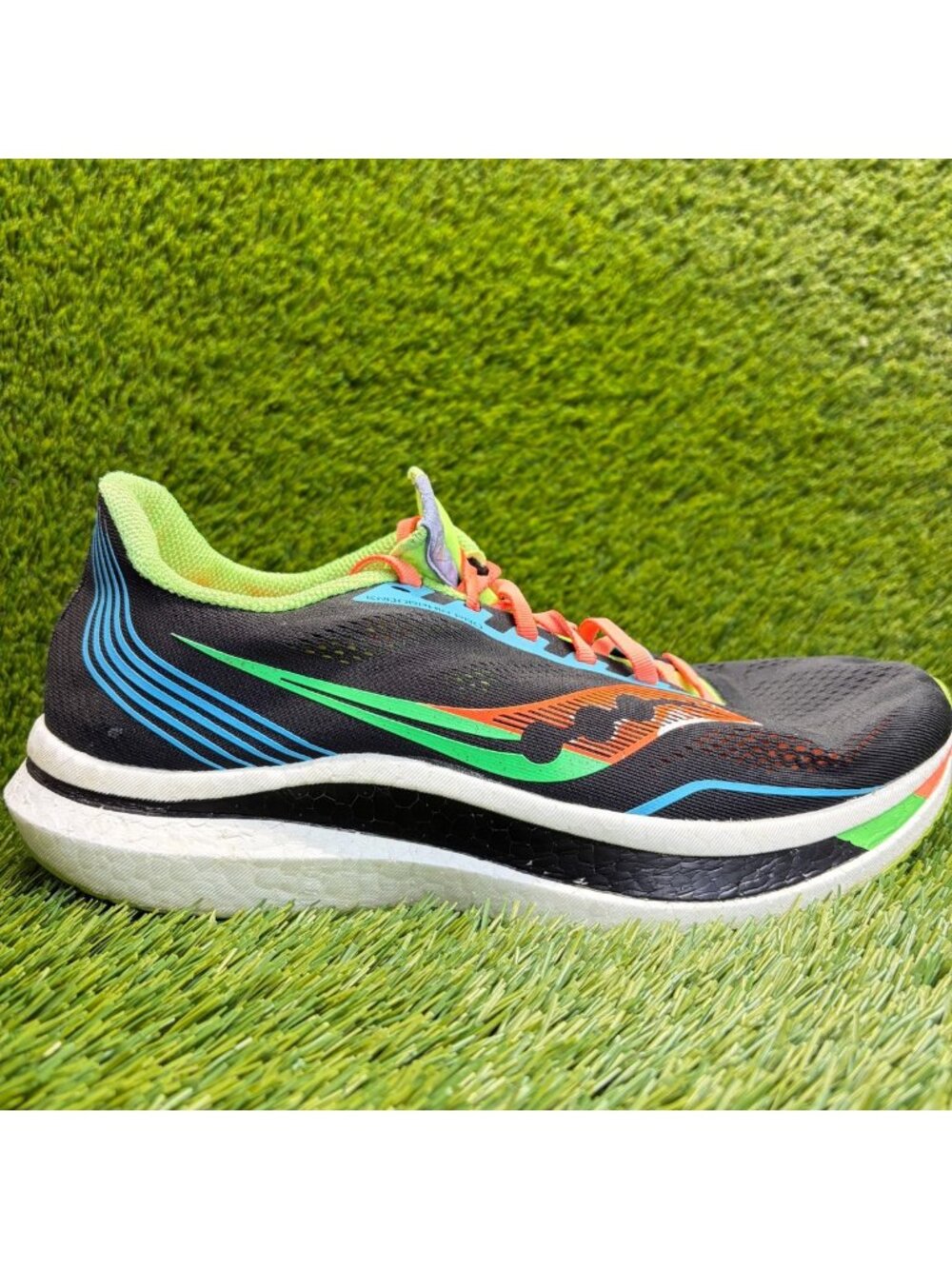 Saucony Endorphin Pro Mens Size 11 Black Neon Athletic Running Shoes Sneakers